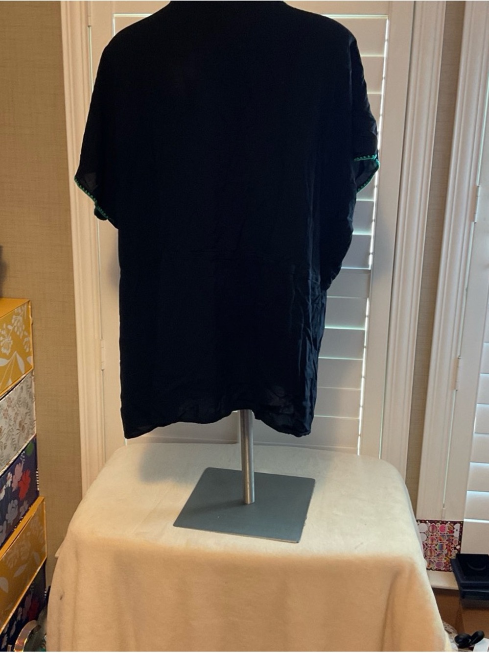 WD.NY Black V-Neck Tunic with Multicolor Paisley Embroidery - Picture 4 of 7